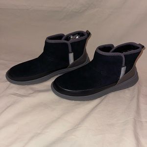 Cole Hahn Ladies winter fur lined boots